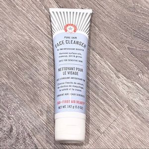 First Aid Beauty Pure Skin Face Cleanser